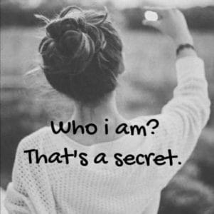 attitude-girl-dp-for-whatsapp